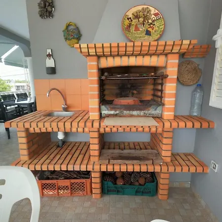 Luxury House With 4 Bedrooms & Pool In Marisol